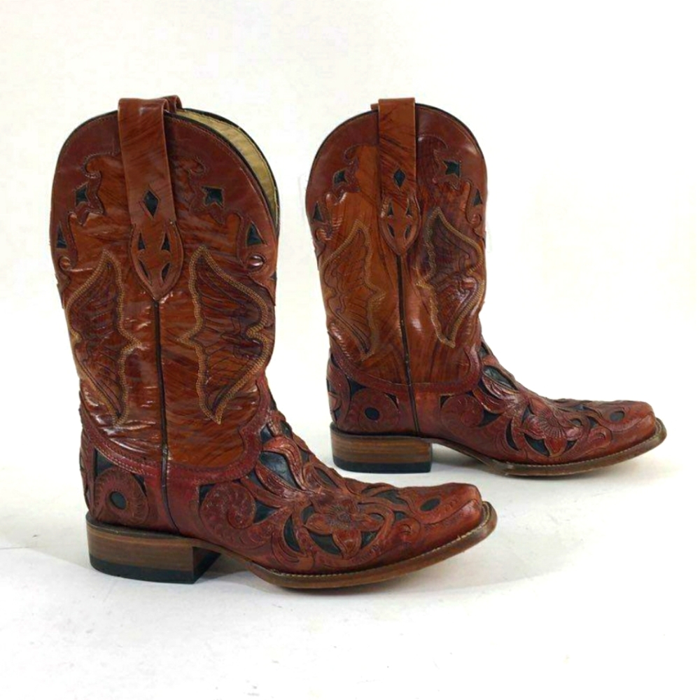 Corral cowboy boots womens 8.5